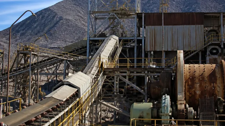 Mina de Santa Rosalía prevé reanudar operaciones entre diciembre y enero